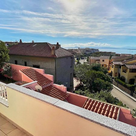 Tramontana Vista Mare 300M Dalla Spiaggia Golfo Aranci Exterior foto