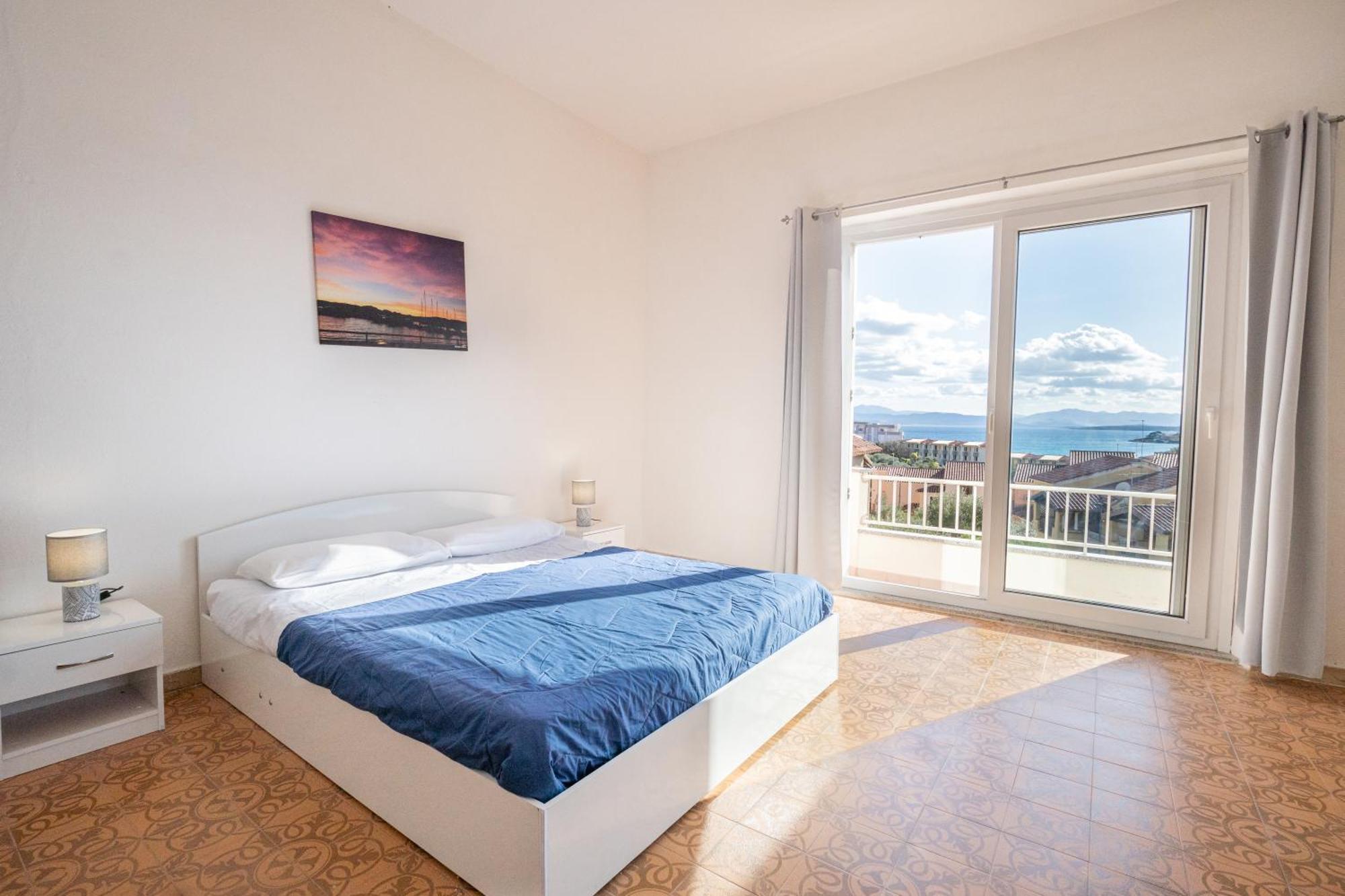 Tramontana Vista Mare 300M Dalla Spiaggia Golfo Aranci Exterior foto